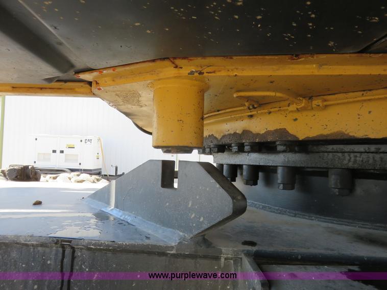 image for item K7107 2001 Caterpillar M315 rubber tire excavator