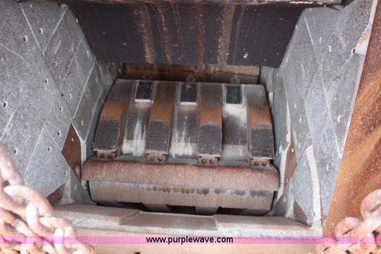 image for item K7109 Excell XL2015 crusher