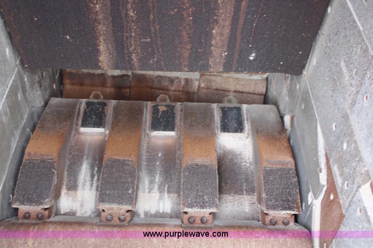 image for item K7109 Excell XL2015 crusher