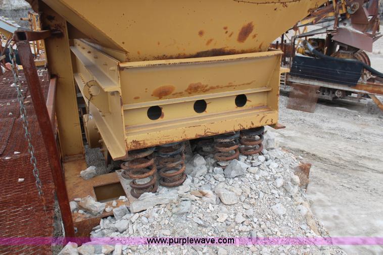 image for item K7109 Excell XL2015 crusher