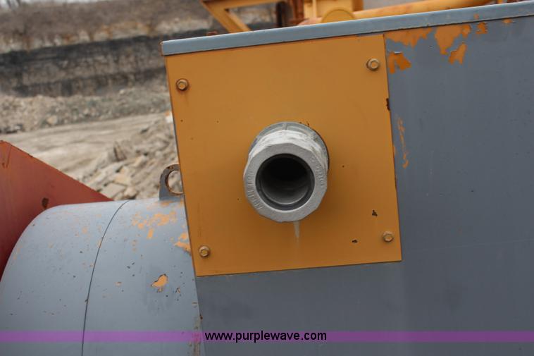 image for item K7109 Excell XL2015 crusher