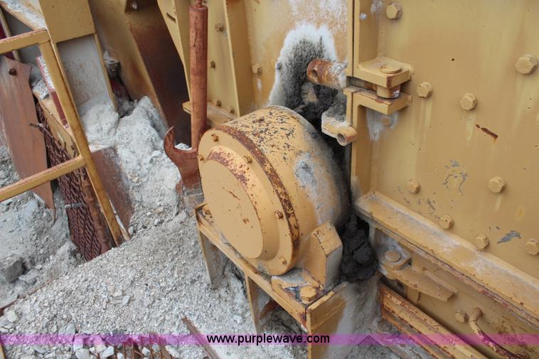 image for item K7109 Excell XL2015 crusher