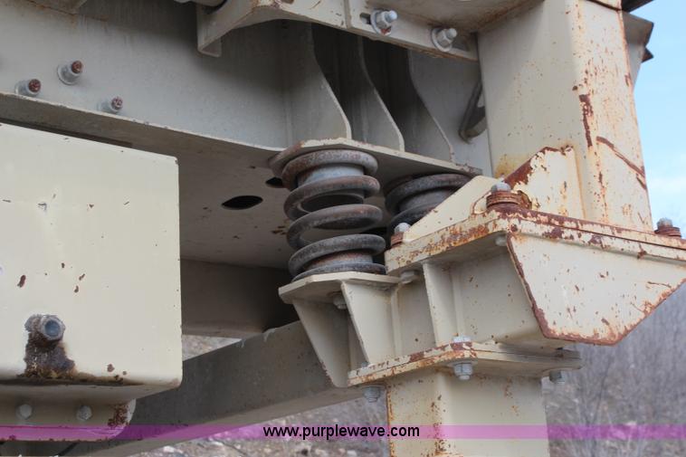 image for item K7110 2004 Kolberg / Pioneer 4250 portable impact crushing plant