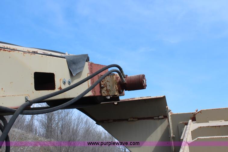 image for item K7110 2004 Kolberg / Pioneer 4250 portable impact crushing plant