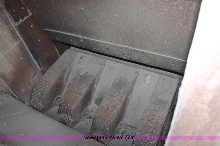 image for item K7110 2004 Kolberg / Pioneer 4250 portable impact crushing plant