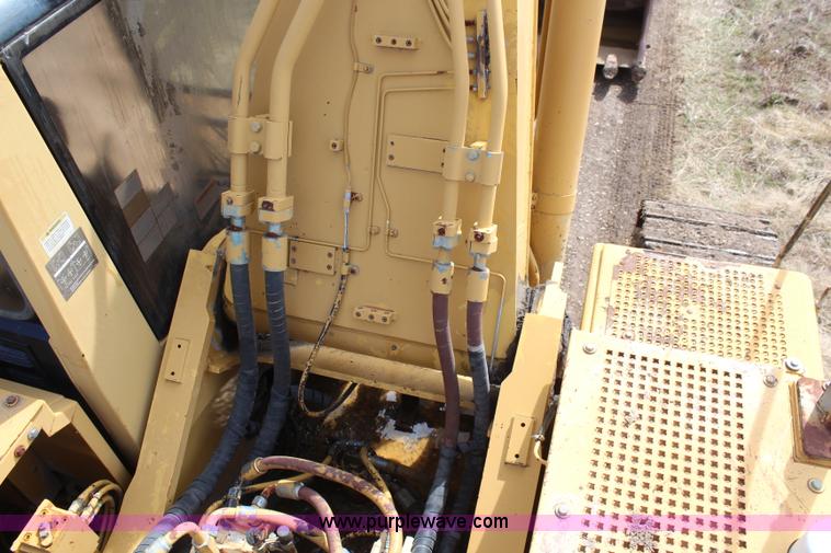 image for item K7128 1998 Caterpillar 345B L excavator