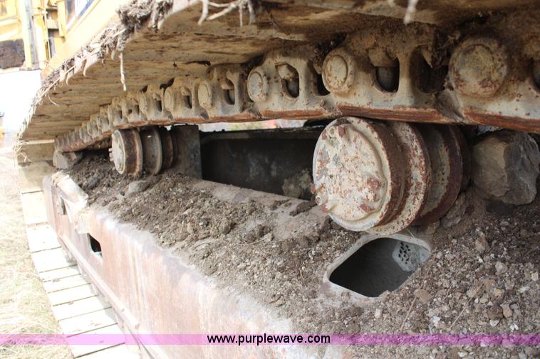 image for item K7128 1998 Caterpillar 345B L excavator