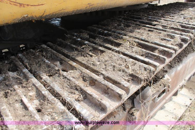 image for item K7128 1998 Caterpillar 345B L excavator