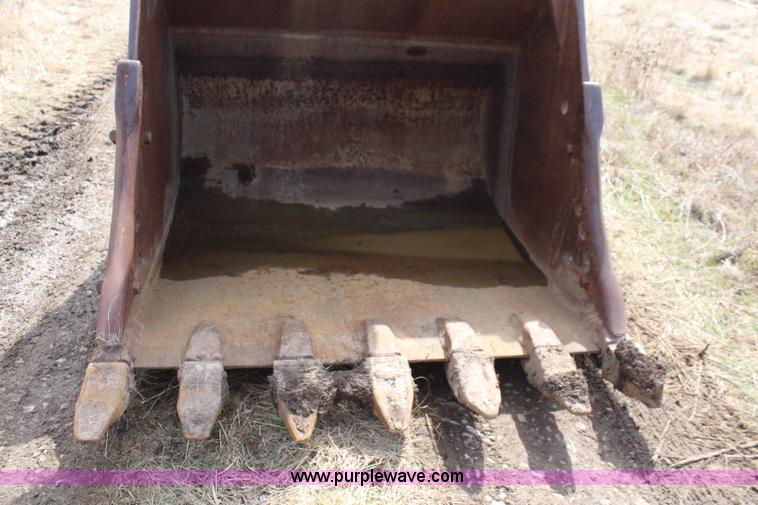 image for item K7128 1998 Caterpillar 345B L excavator