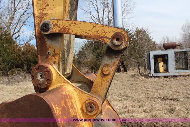 image for item K7128 1998 Caterpillar 345B L excavator