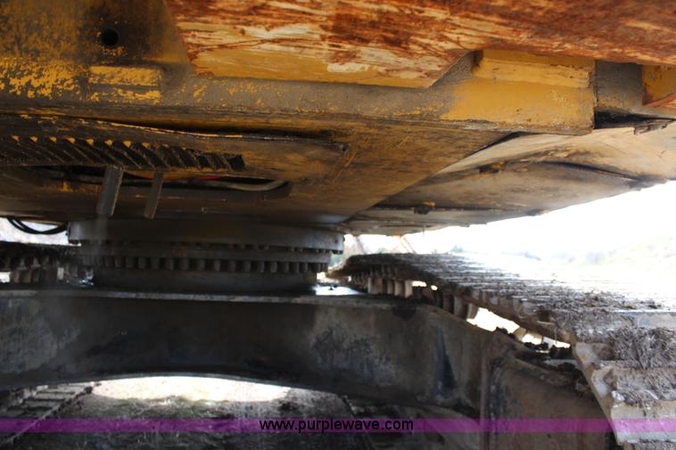 image for item K7128 1998 Caterpillar 345B L excavator