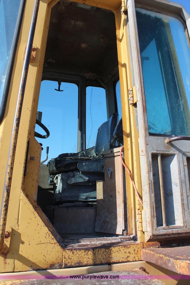 image for item K7129 1985 Caterpillar IT18 integrated tool carrier