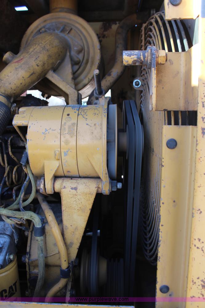 image for item K7129 1985 Caterpillar IT18 integrated tool carrier