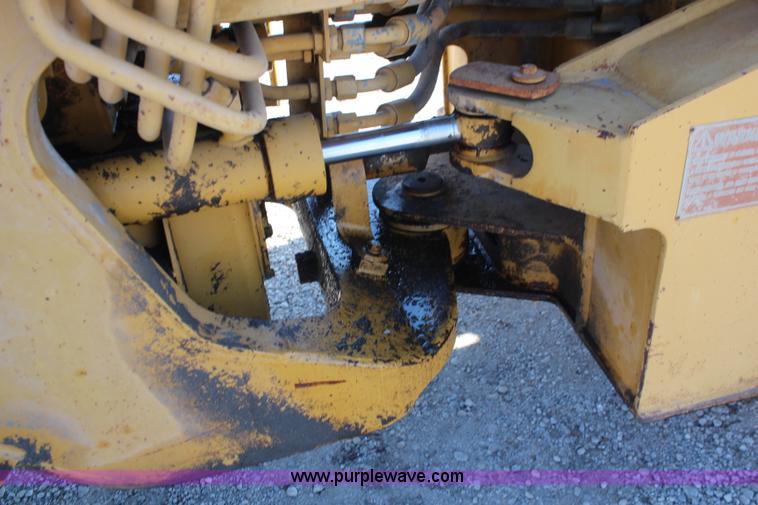 image for item K7129 1985 Caterpillar IT18 integrated tool carrier