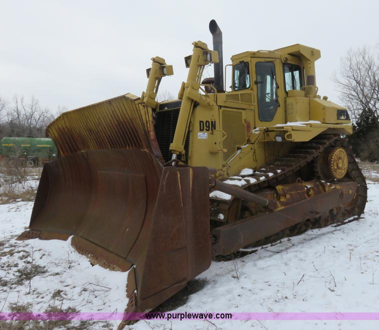 image for item K7130 1989 Caterpillar D9N dozer