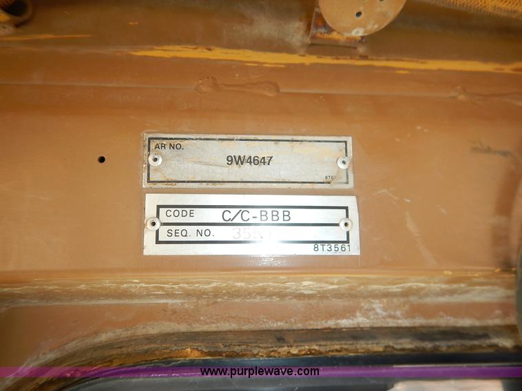 image for item K7130 1989 Caterpillar D9N dozer