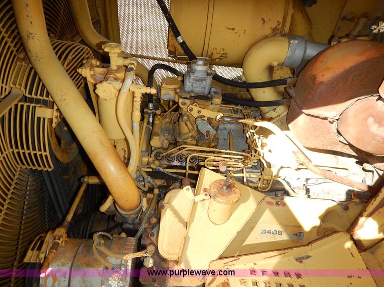 image for item K7130 1989 Caterpillar D9N dozer
