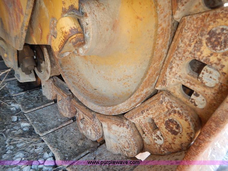 image for item K7130 1989 Caterpillar D9N dozer