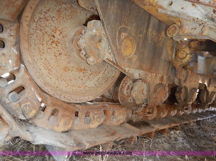 image for item K7130 1989 Caterpillar D9N dozer