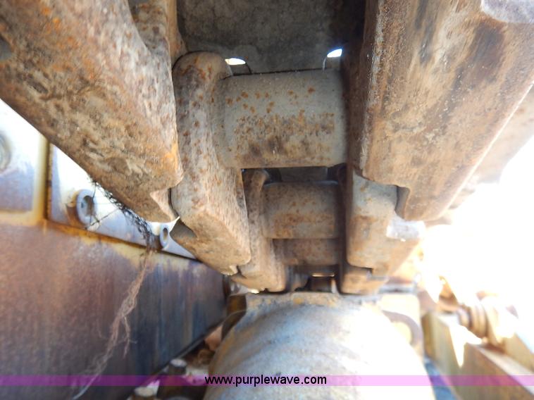 image for item K7130 1989 Caterpillar D9N dozer