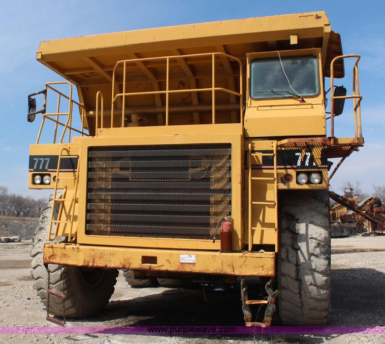 image for item K7136 1984 Caterpillar 777 haul truck