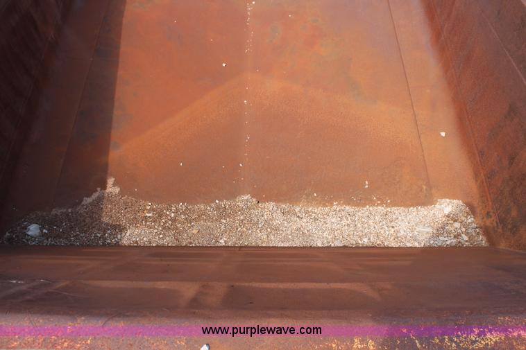 image for item K7136 1984 Caterpillar 777 haul truck