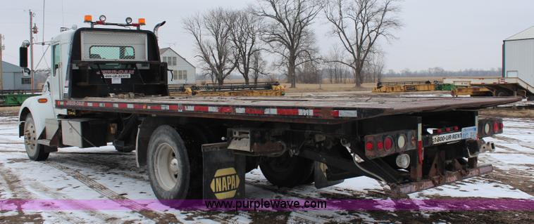 image for item K7137 2001 Kenworth T300 rollback truck