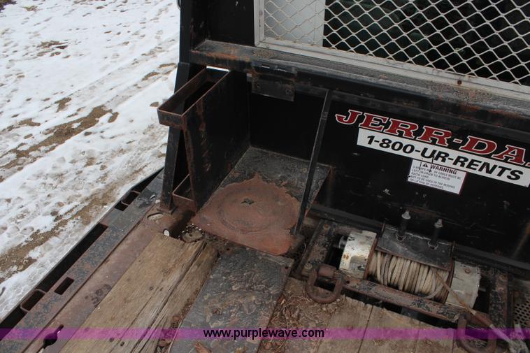 image for item K7137 2001 Kenworth T300 rollback truck