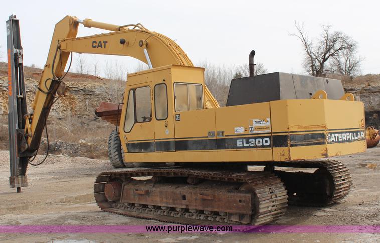 image for item K7138 1989 Caterpillar EL300 excavator
