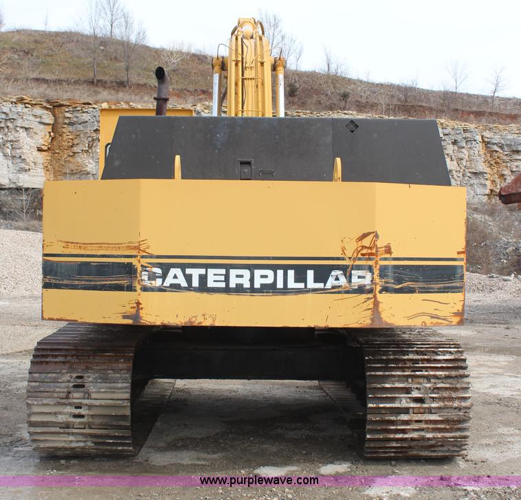 image for item K7138 1989 Caterpillar EL300 excavator