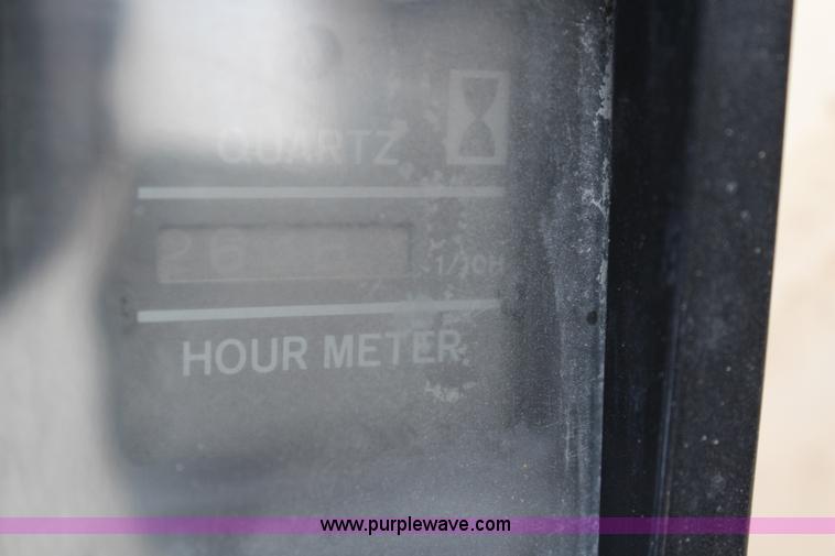 image for item K7138 1989 Caterpillar EL300 excavator