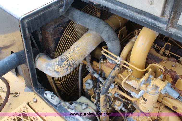 image for item K7138 1989 Caterpillar EL300 excavator