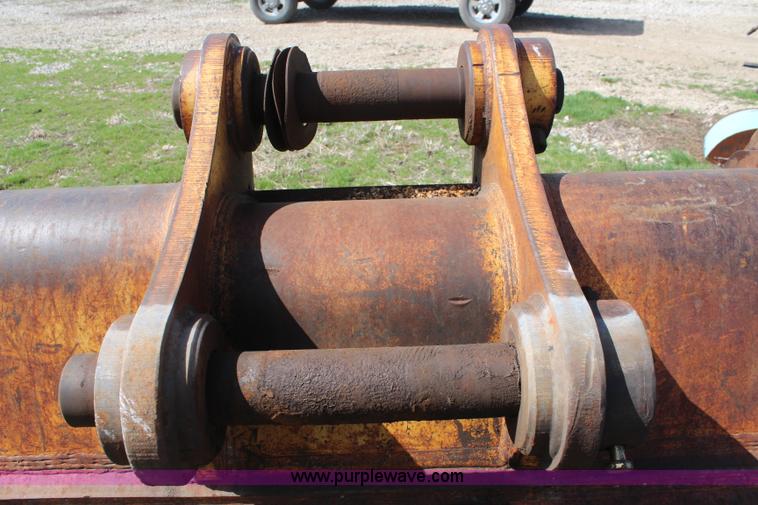 image for item K7138 1989 Caterpillar EL300 excavator