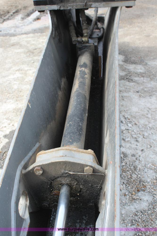 image for item K7139 Terminator TX300B impact hammer