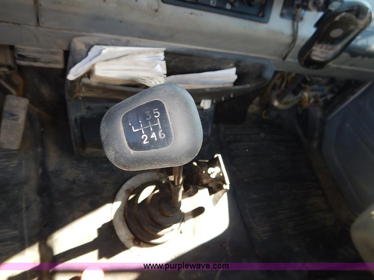 image for item K7152 1999 Freightliner FL70 service truck