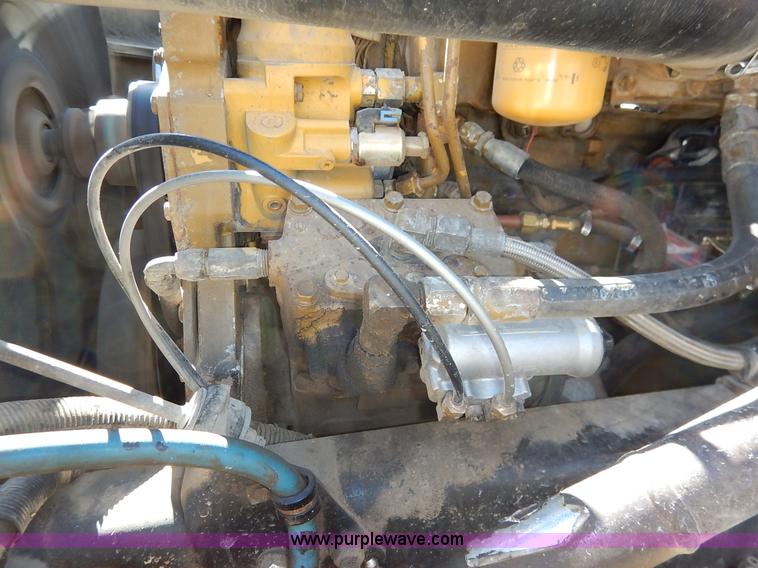 image for item K7152 1999 Freightliner FL70 service truck