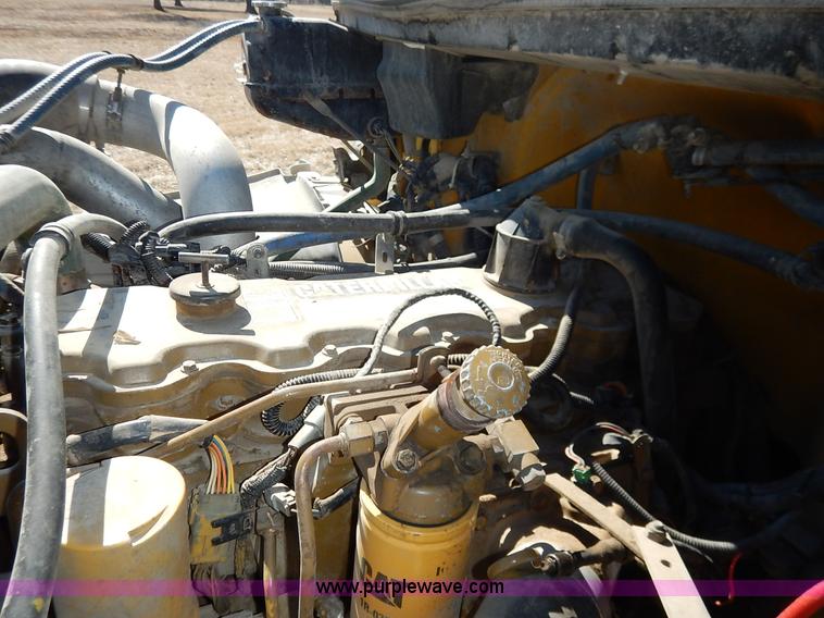 image for item K7152 1999 Freightliner FL70 service truck