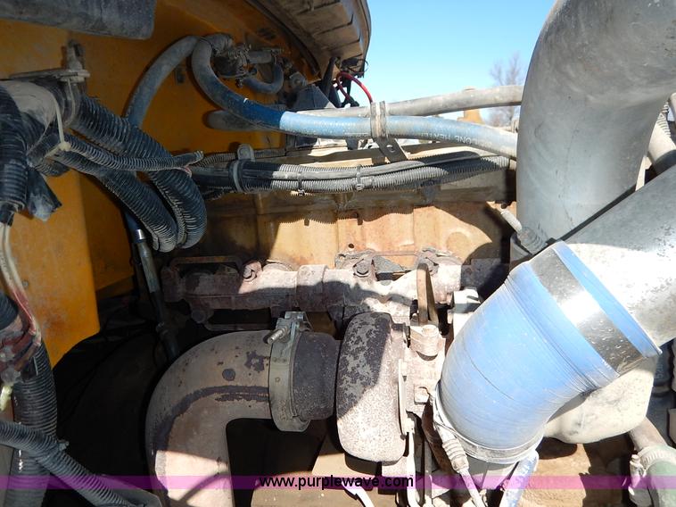 image for item K7152 1999 Freightliner FL70 service truck