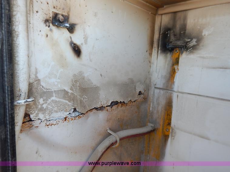 image for item K7152 1999 Freightliner FL70 service truck