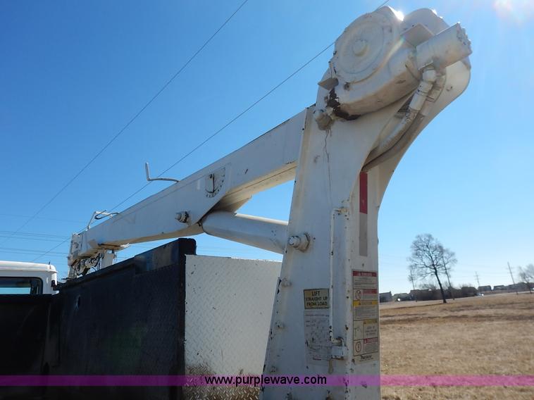 image for item K7152 1999 Freightliner FL70 service truck