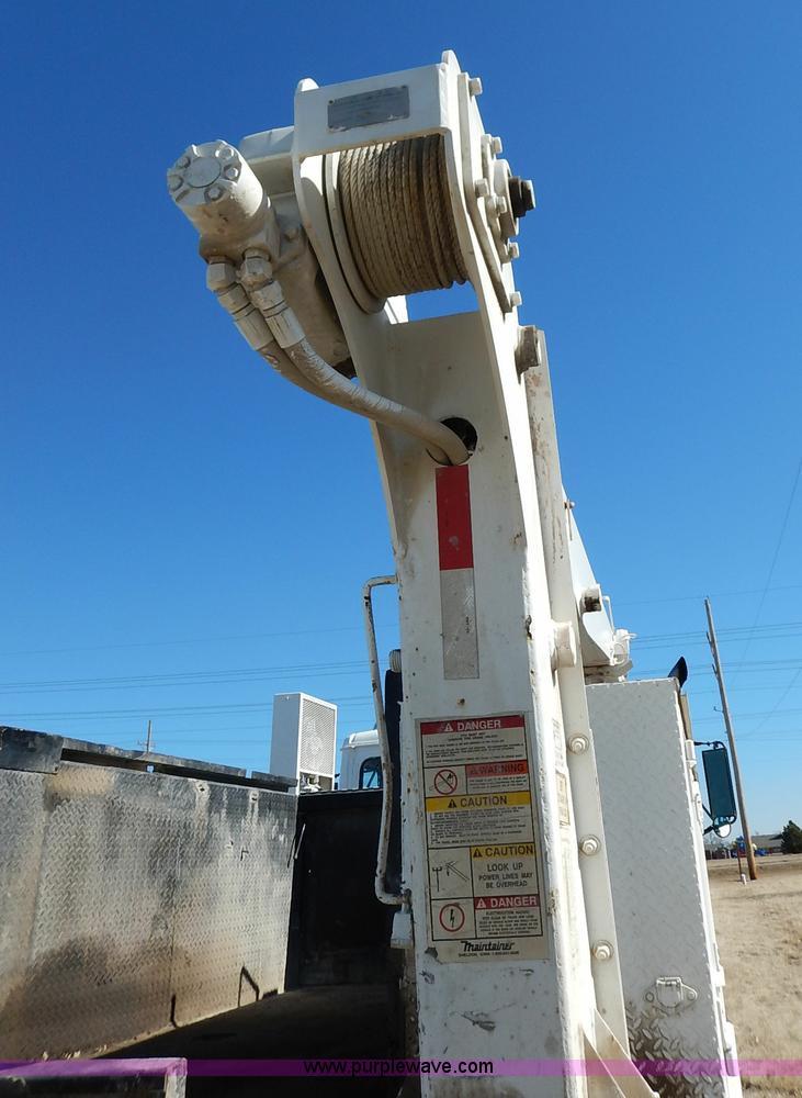 image for item K7152 1999 Freightliner FL70 service truck