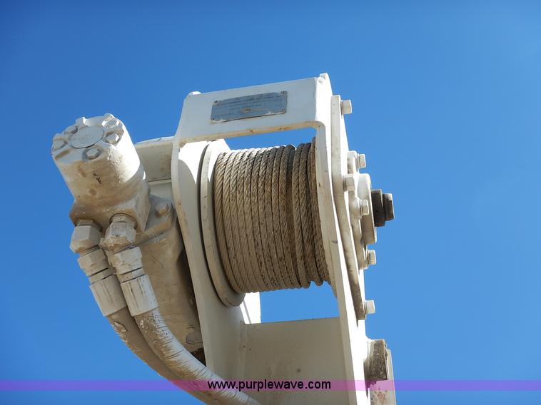 image for item K7152 1999 Freightliner FL70 service truck