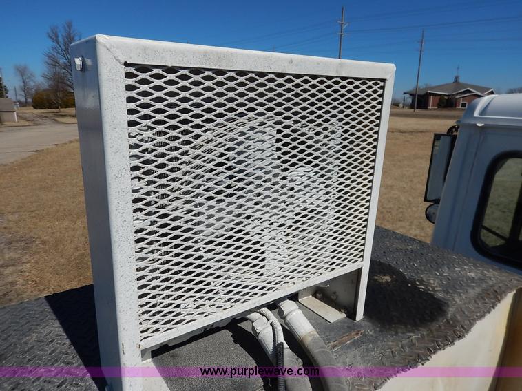 image for item K7152 1999 Freightliner FL70 service truck