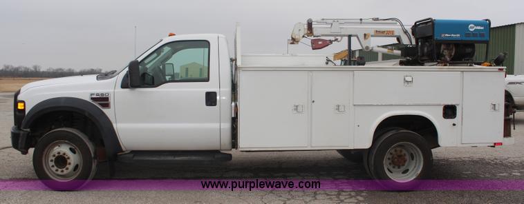 image for item K7153 2008 Ford F550 utility truck