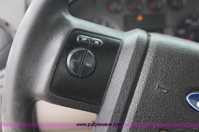 image for item K7153 2008 Ford F550 utility truck