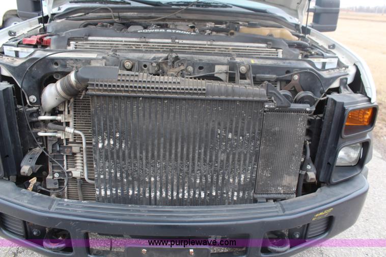 image for item K7153 2008 Ford F550 utility truck