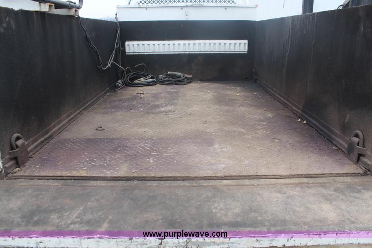 image for item K7153 2008 Ford F550 utility truck