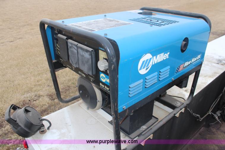 image for item K7153 2008 Ford F550 utility truck