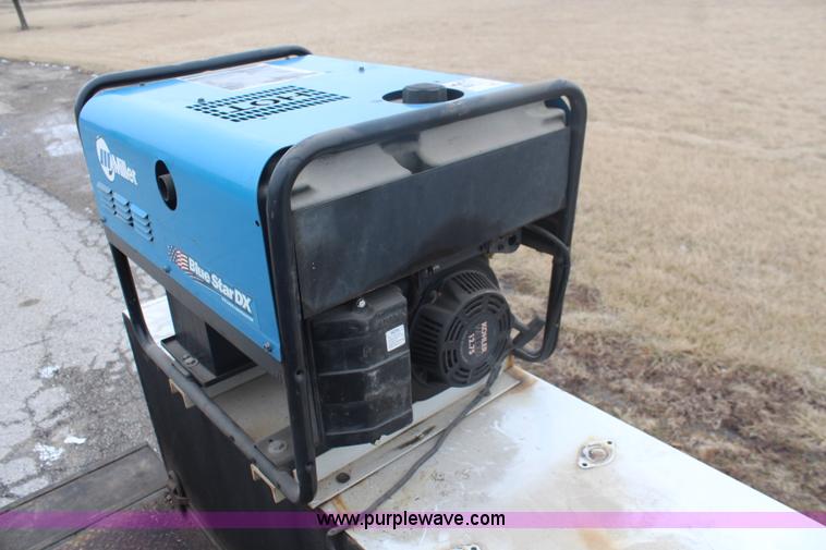 image for item K7153 2008 Ford F550 utility truck