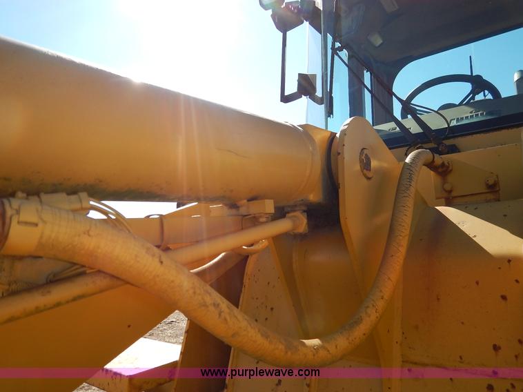 image for item K7159 1996 Caterpillar 924F wheel loader
